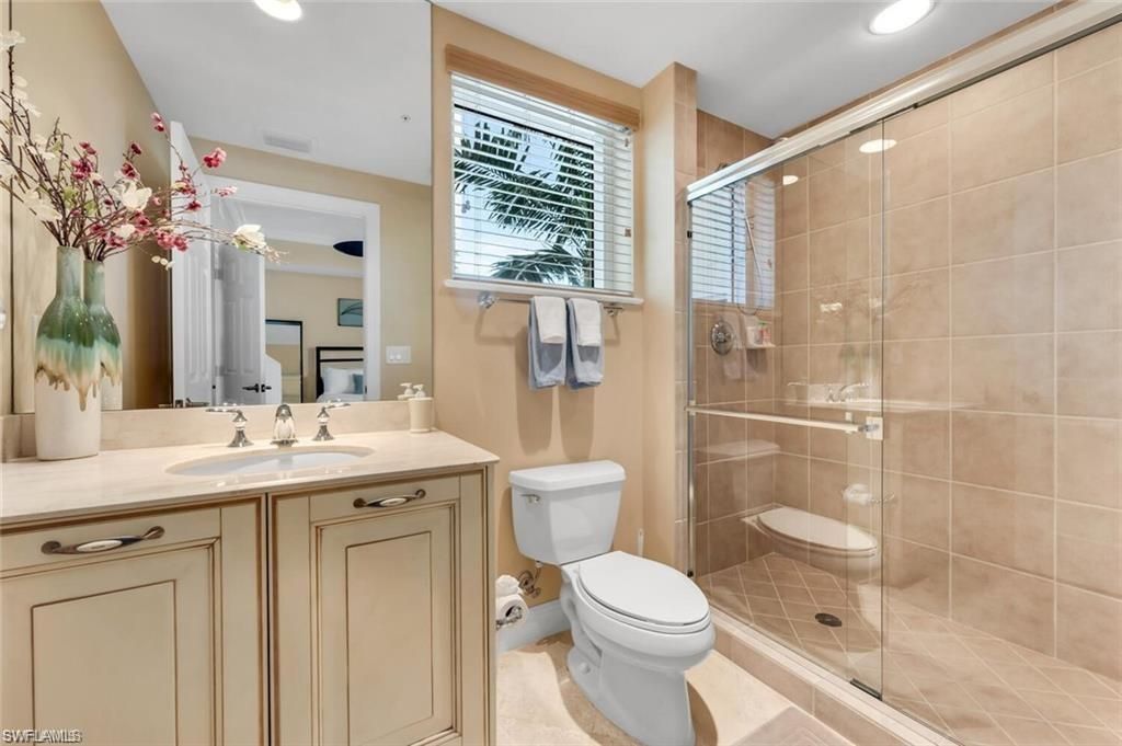 4751 West Bay Blvd, Unit 302, Estero, FL 33928 Photo