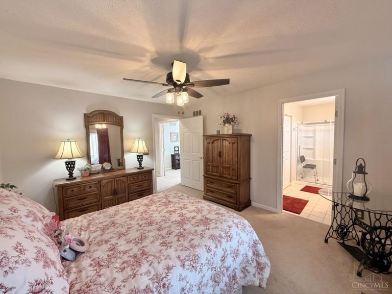 220 Gatehouse Court, Monroe, OH 45050 Photo 21