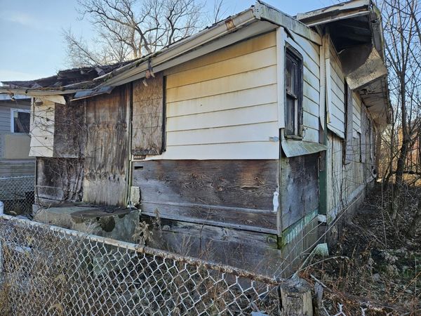 2456 Delaware Street, Gary, IN 46407