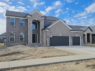 24092 Sawgrass Drive, Macomb Twp, MI 48042