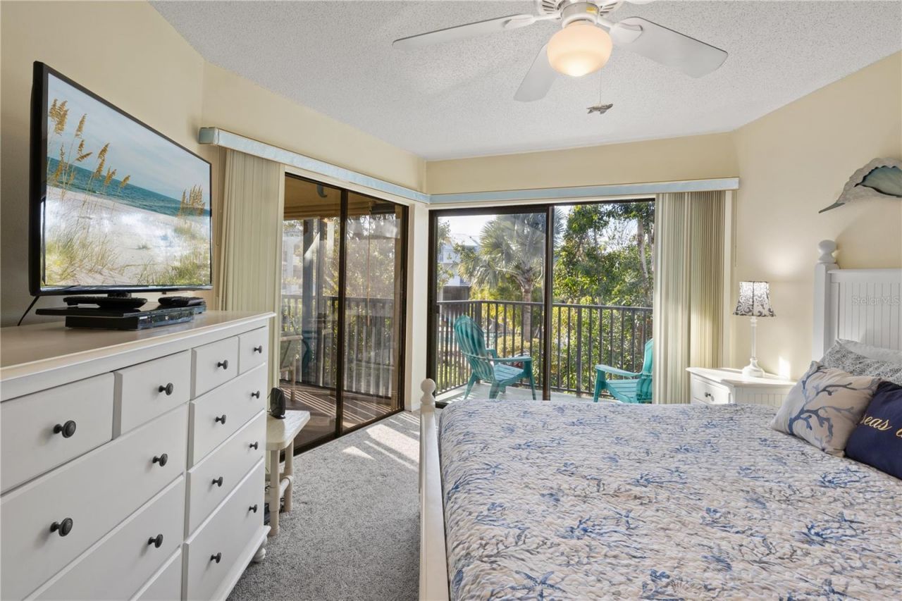 5608 Gulf Drive, Unit 104, Holmes Beach, FL 34217 Photo