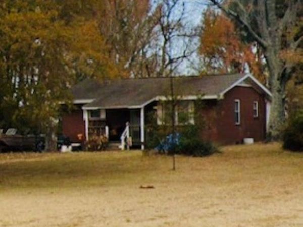 2042 HWY 70 HWY, Mason, TN 38049