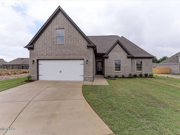 7736 Carmel Cove, Walls, MS 38680