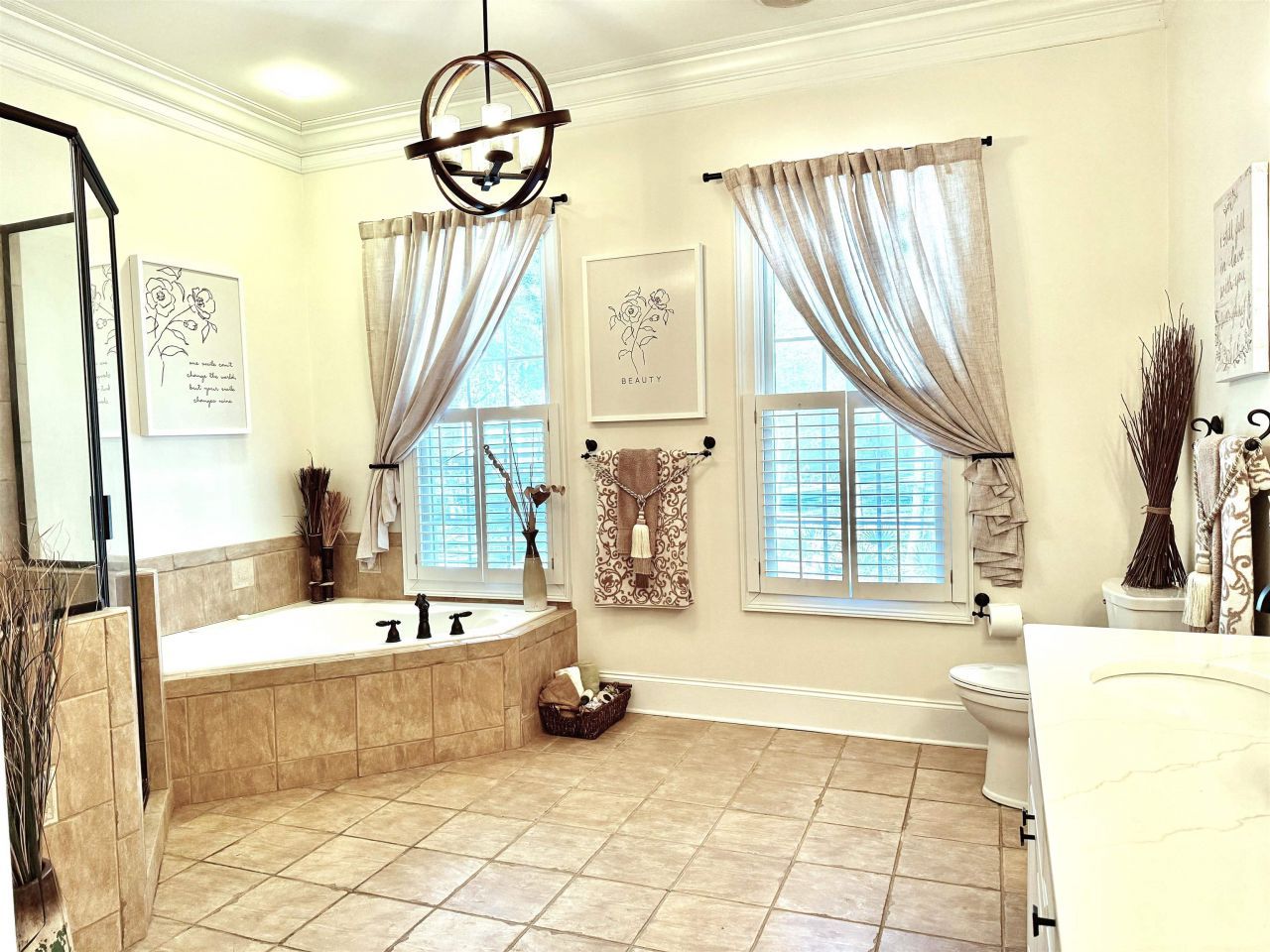 487 Lantana Circle Photo 17