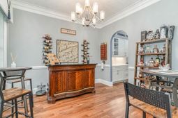 487 Lantana Circle photo 4