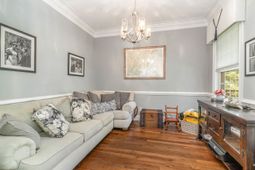 487 Lantana Circle photo 4