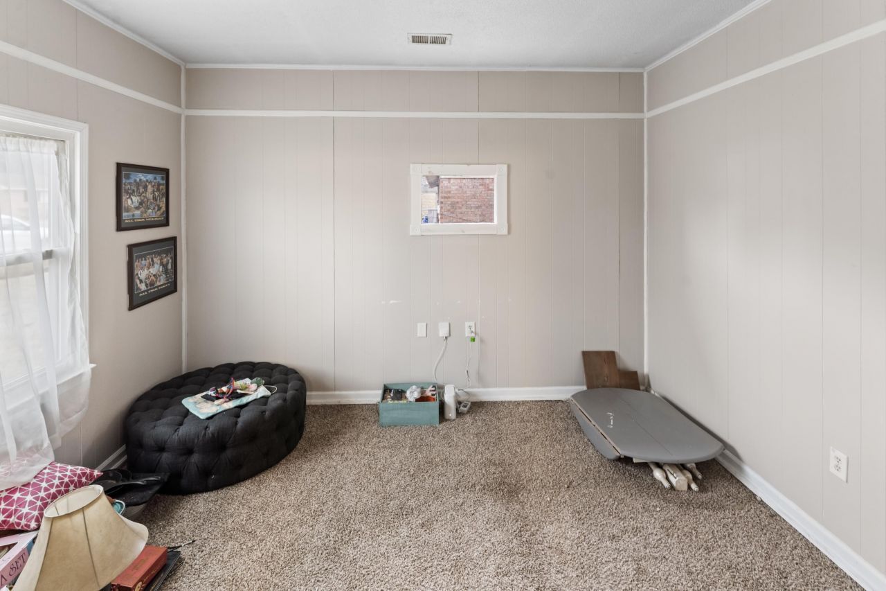 115 Kathryn Drive Photo 12