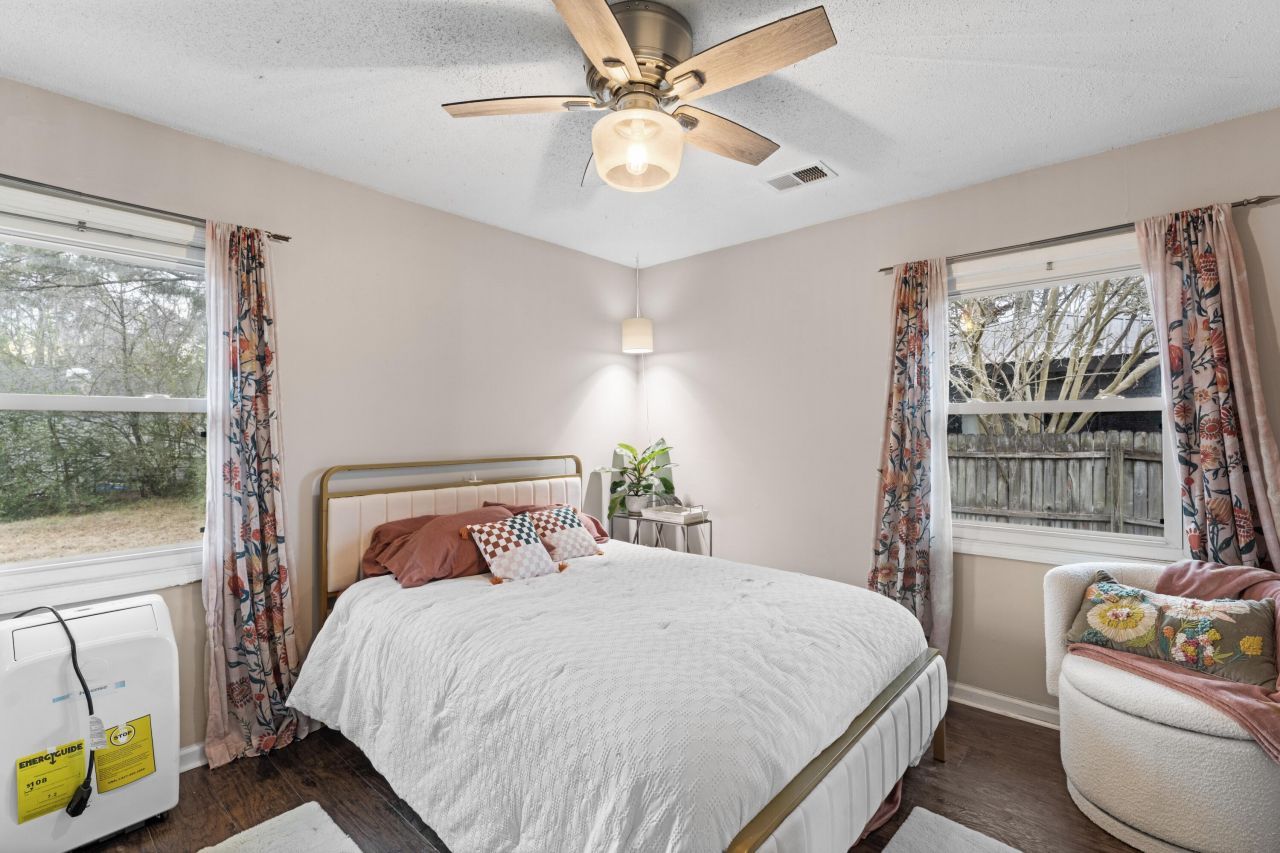 115 Kathryn Drive Photo 19