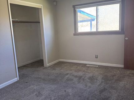 208 E Hampton Drive, Carson City, NV 89706 Photo