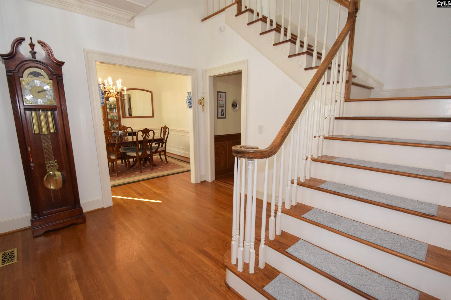 209 Doulton Way Photo 14