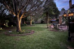 209 Doulton Way photo 4