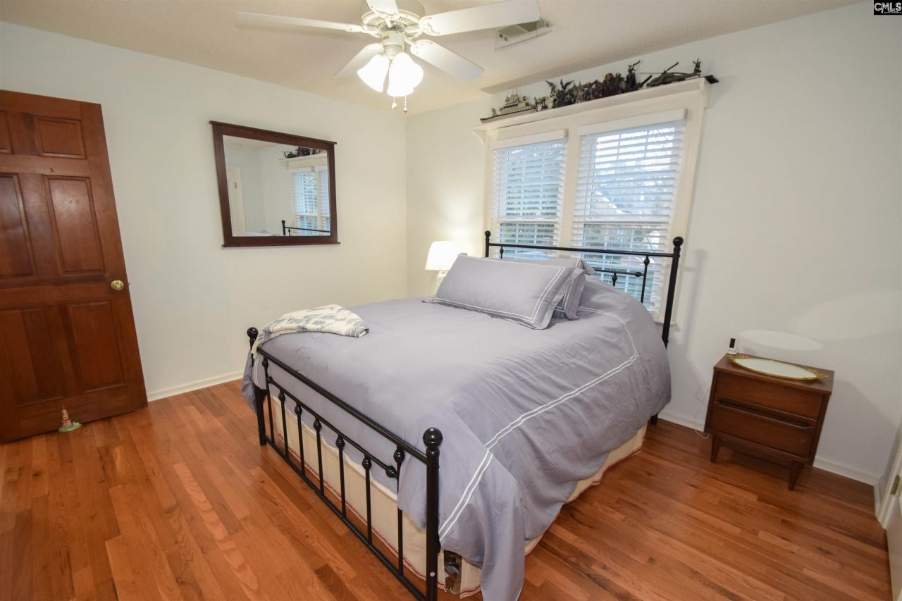 209 Doulton Way Photo 50