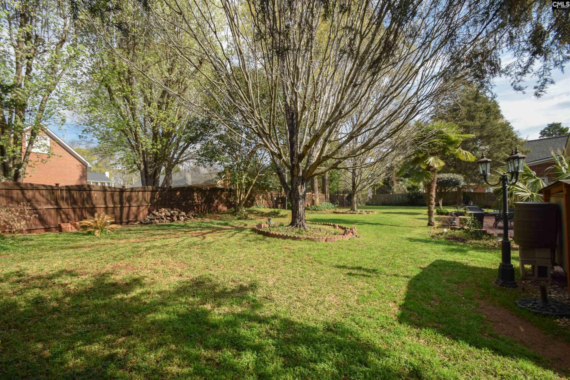 209 Doulton Way Photo 65