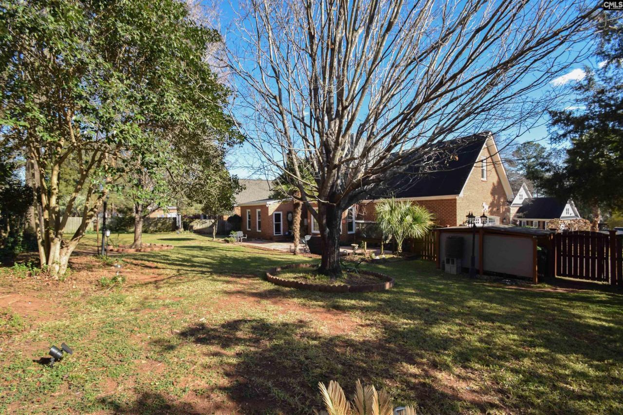 209 Doulton Way Photo 66