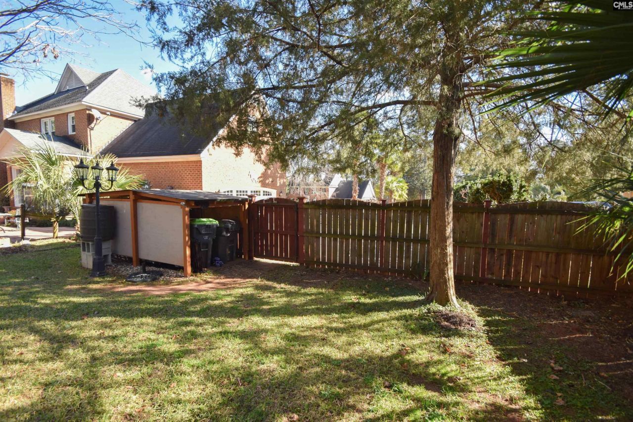 209 Doulton Way Photo 67