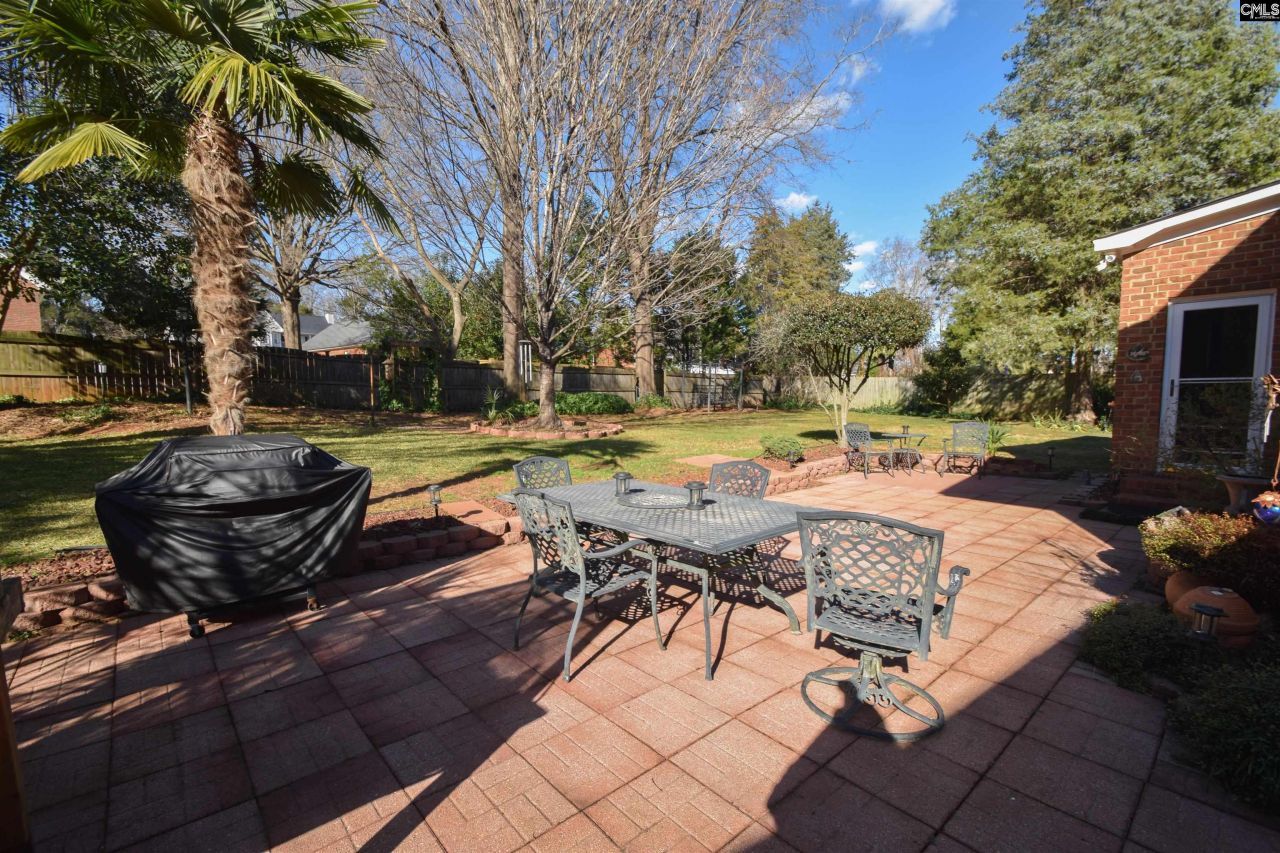 209 Doulton Way Photo 71