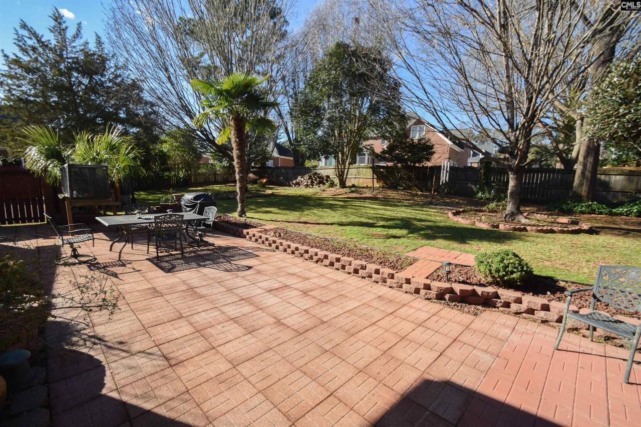 209 Doulton Way Photo 72