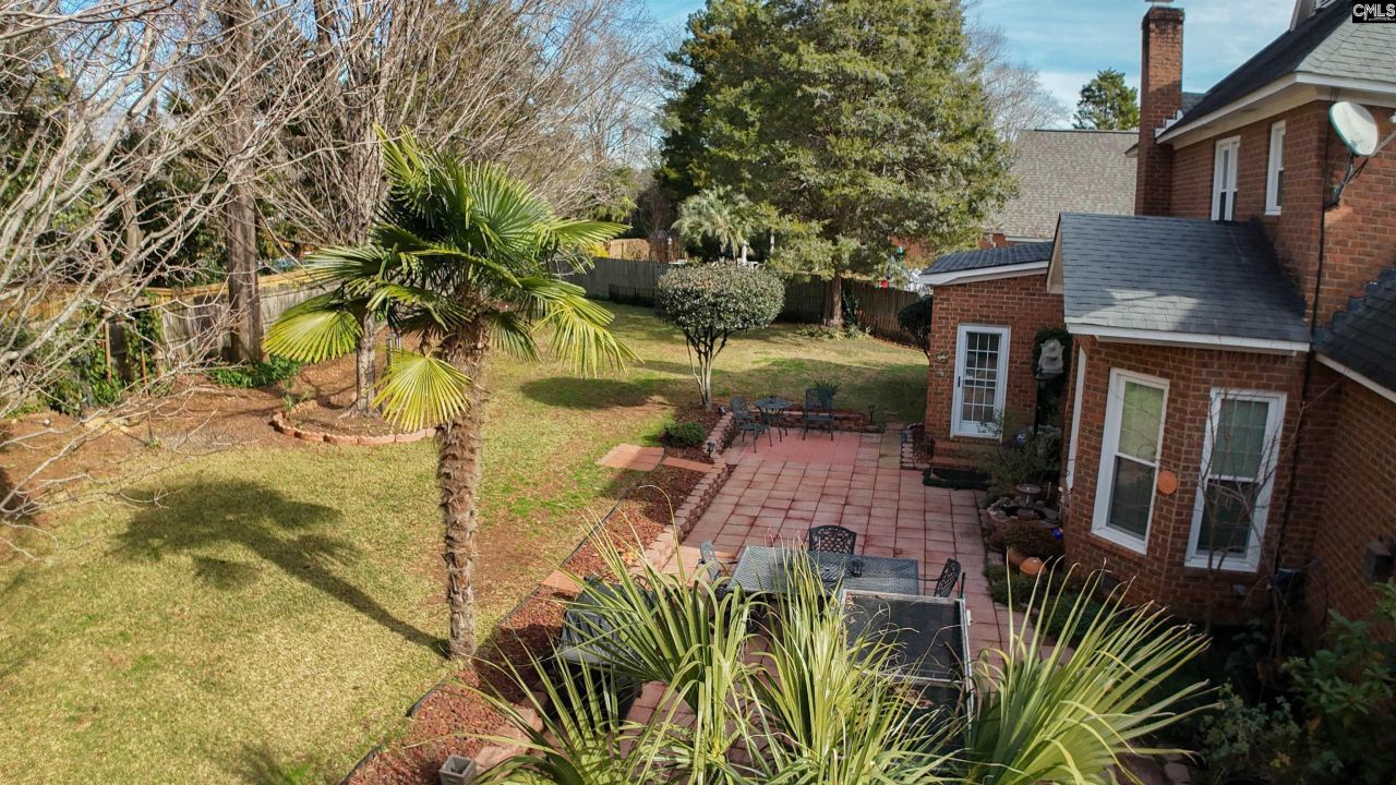 209 Doulton Way Photo 73