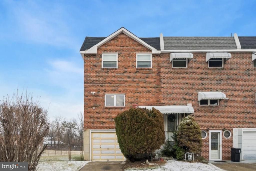 1301 Burton Avenue, Sharon Hill, PA 19079 Main Photo