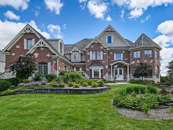 1137 N ITASCA Road, Addison, IL 60101