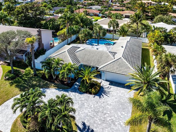 4421 NE 31st Ave, Lighthouse Point, FL 33064