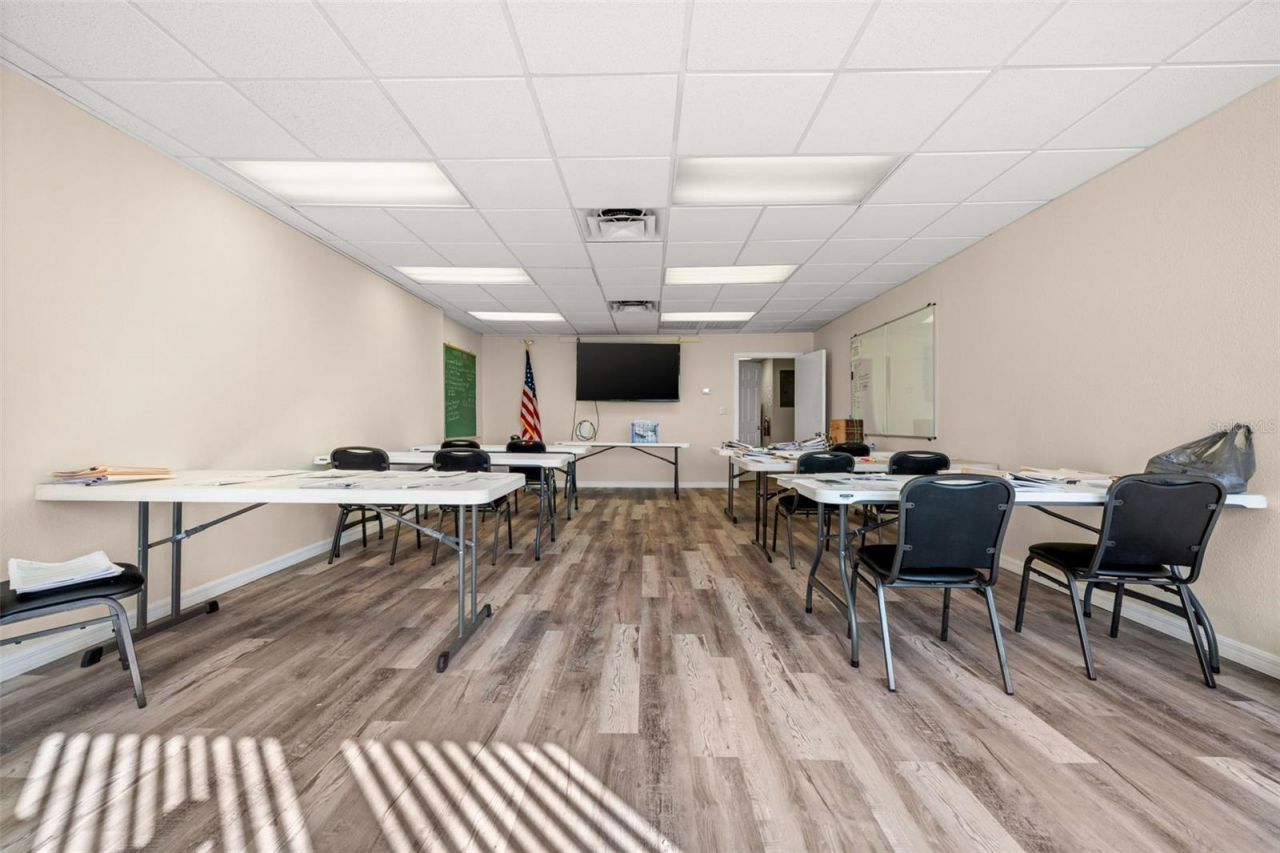 917 SE 47th Terrace, Cape Coral, FL 33904 Photo