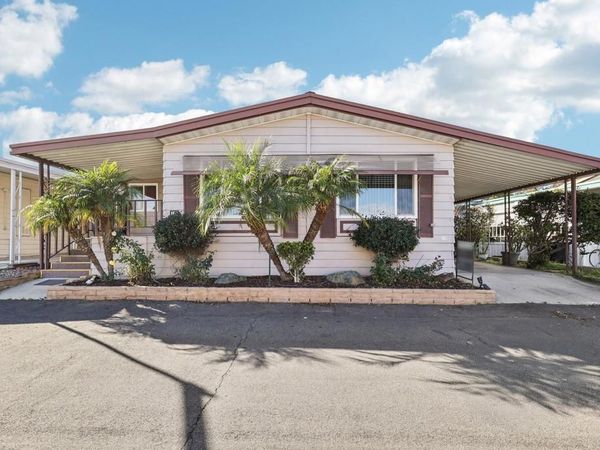 275 S Worthington Street, Unit 14, Spring Valley, CA 91977