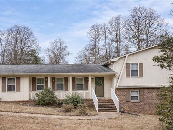 125 Heritage Circle, Mcdonough, GA 30253