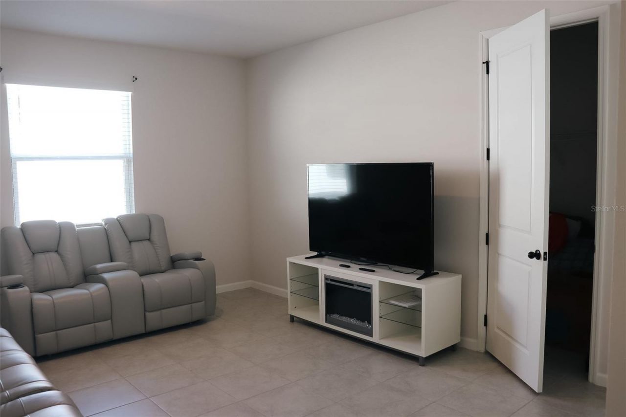 1229 Mattie Pointe Boulevard, Auburndale, FL 33823 Photo