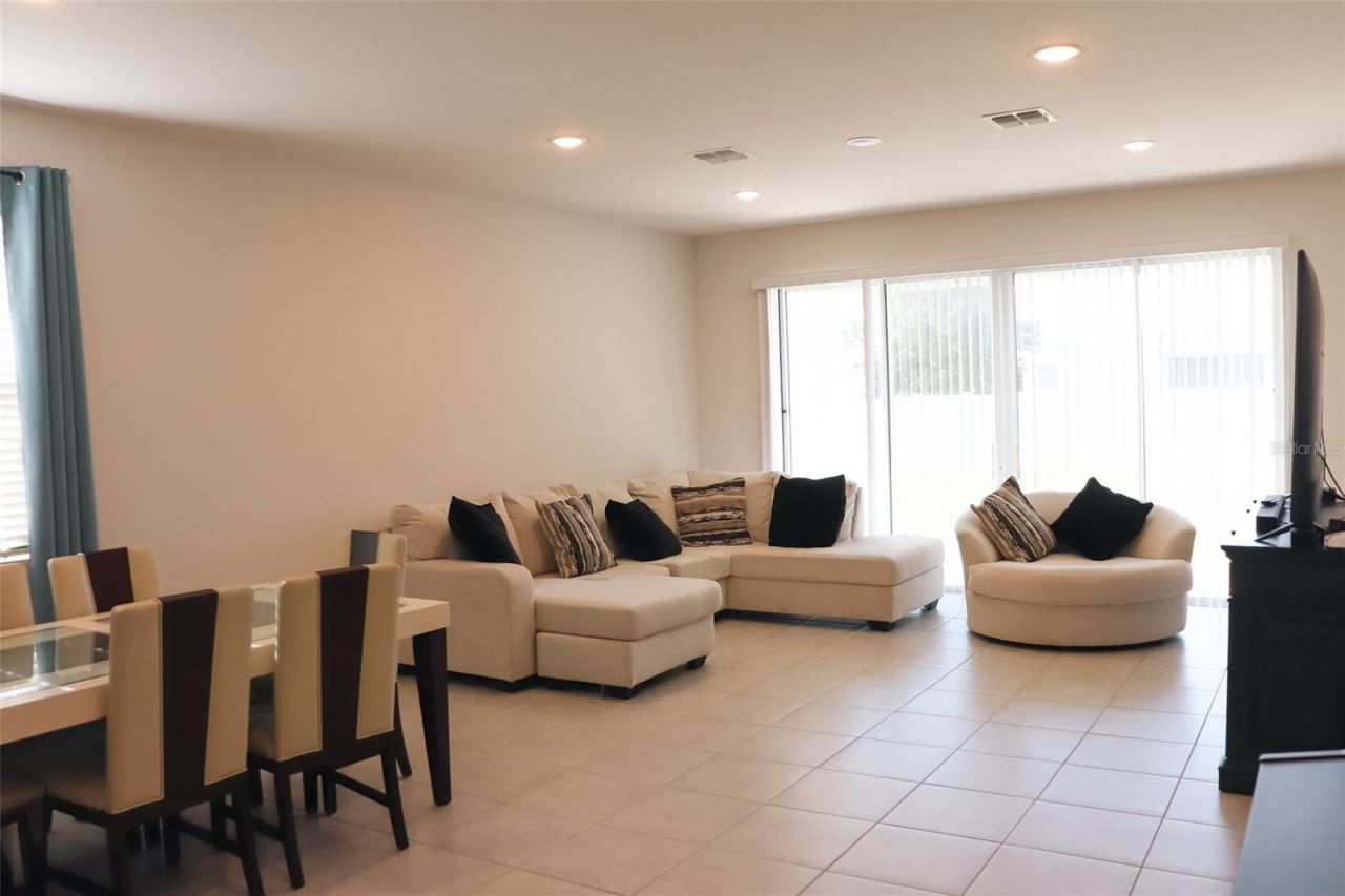 1229 Mattie Pointe Boulevard, Auburndale, FL 33823 Photo