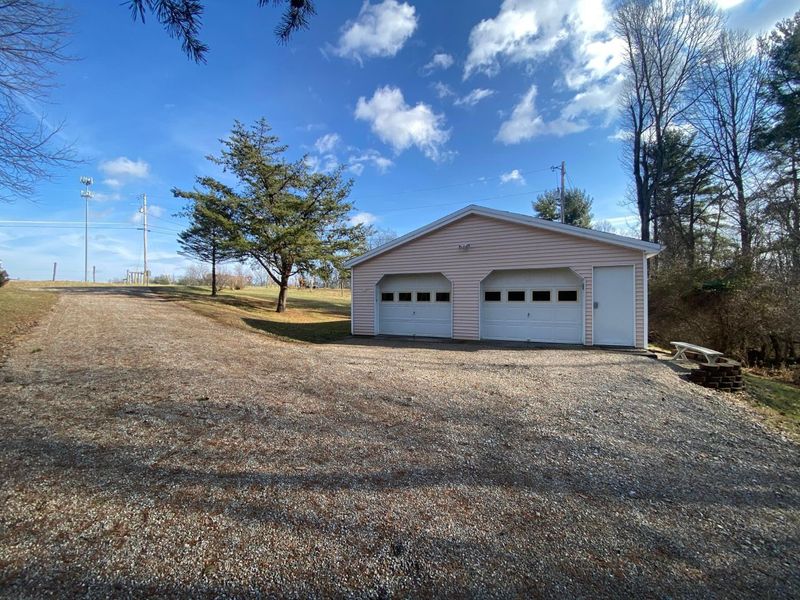 222 Pima Lane, Hideaway Hills, OH 43107 Photo 9