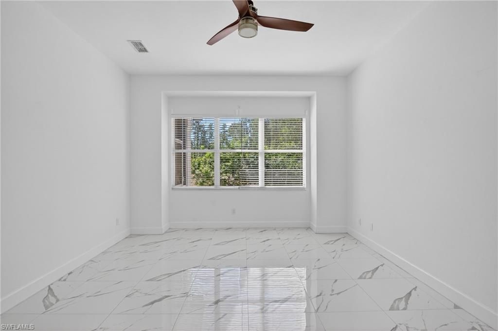 4340 Golden Gate Blvd E, Naples, FL 34120 Photo