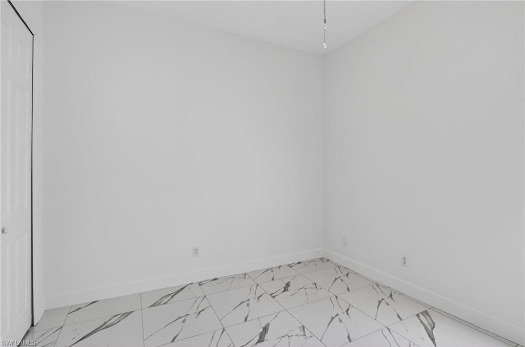 4340 Golden Gate Blvd E, Naples, FL 34120 Photo