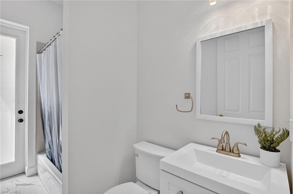 4340 Golden Gate Blvd E, Naples, FL 34120 Photo