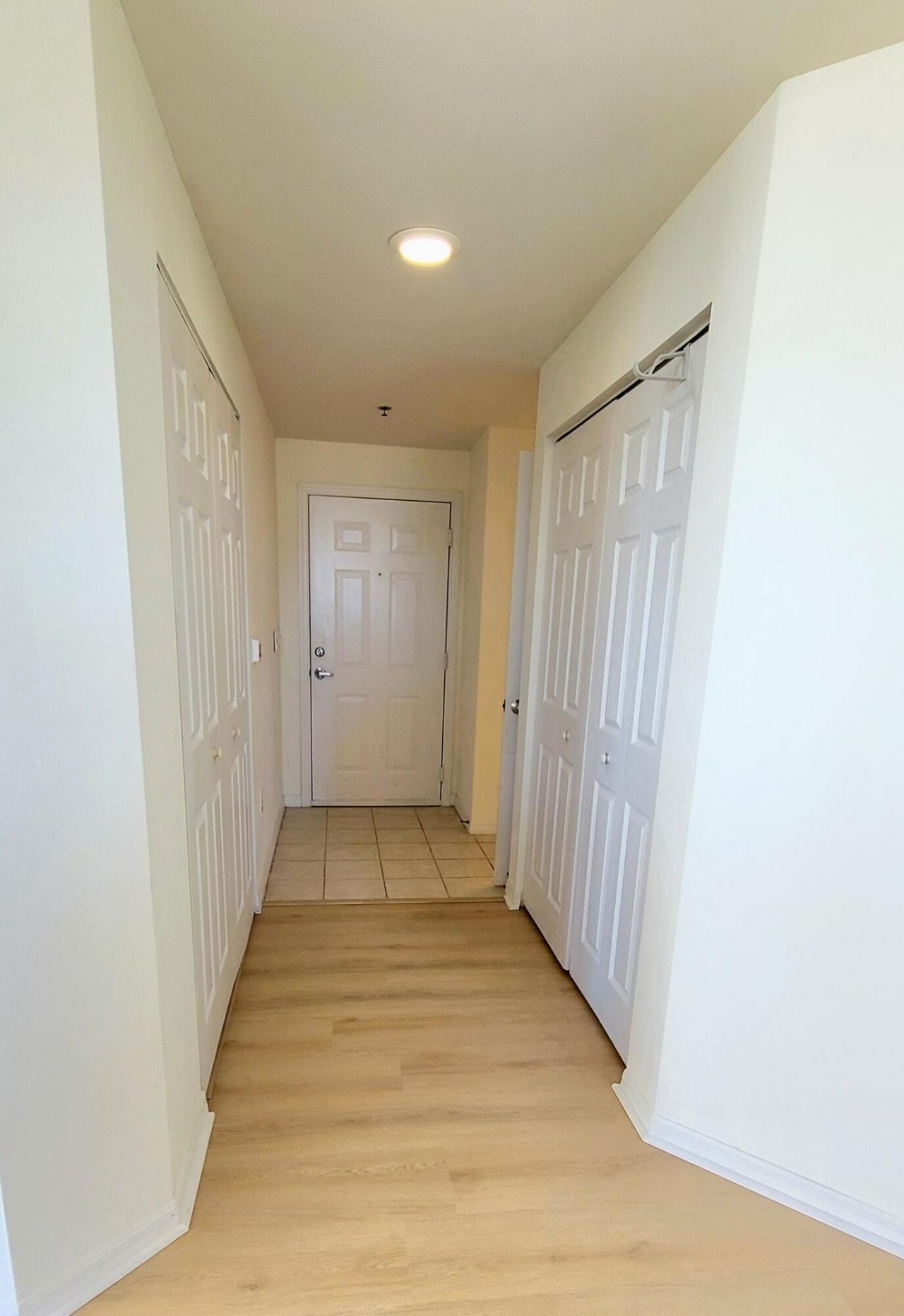 616 Clearwater Park Road, Unit Apt 812, West Palm Beach, FL 33401 Photo