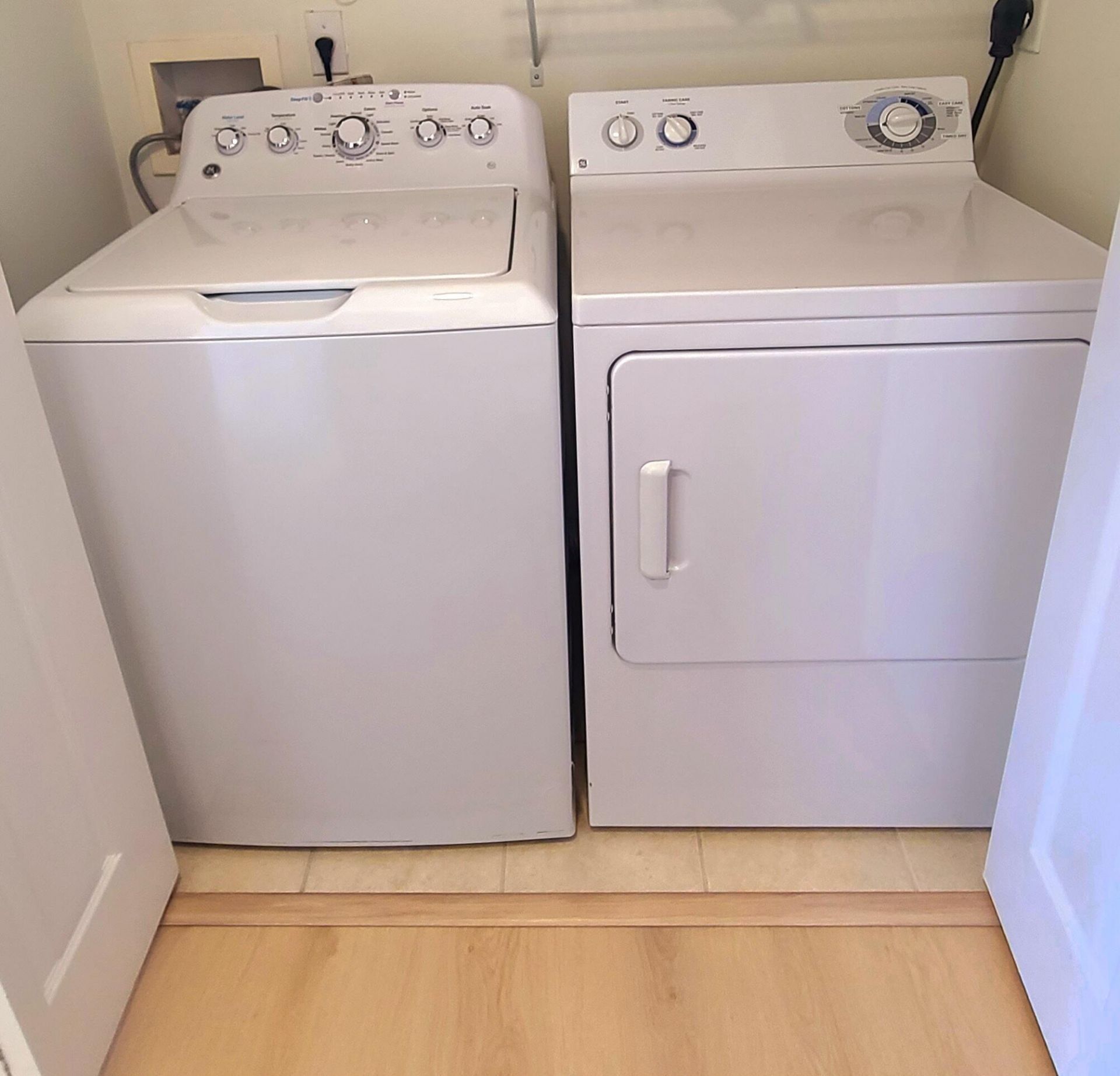 616 Clearwater Park Road, Unit Apt 812, West Palm Beach, FL 33401 Photo