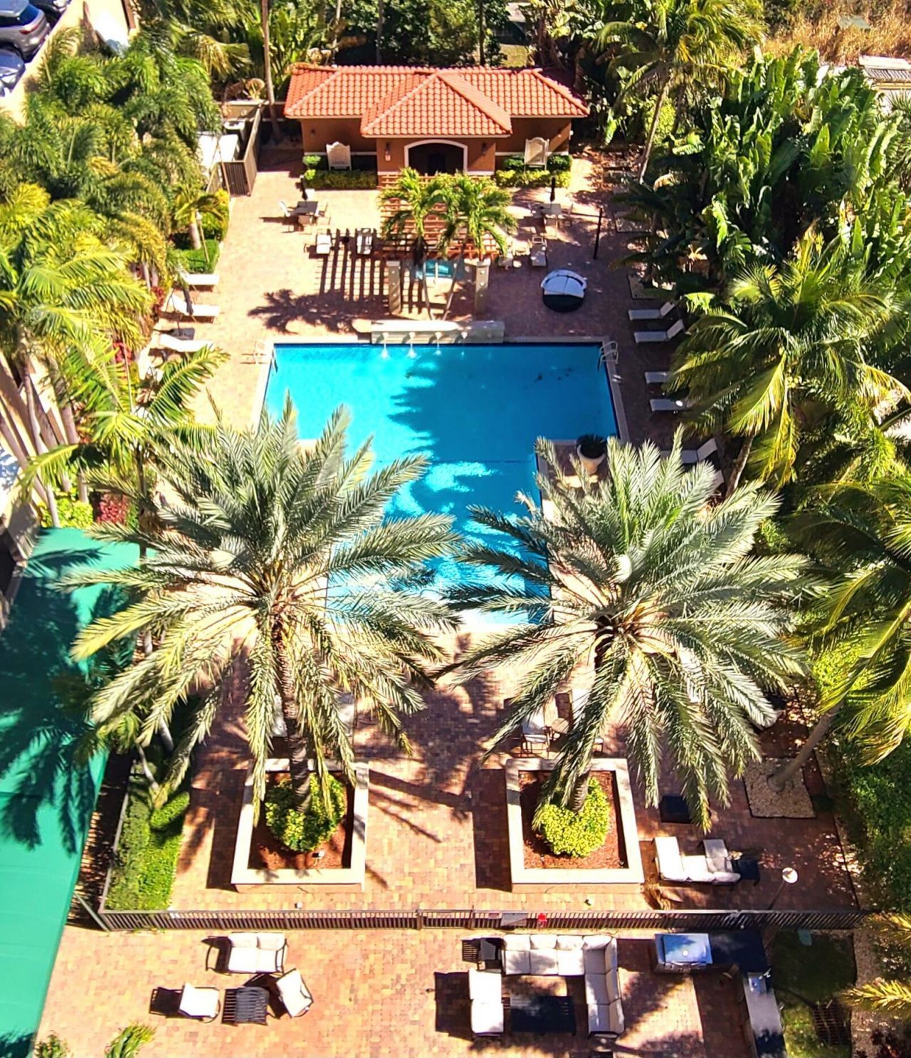 616 Clearwater Park Road, Unit Apt 812, West Palm Beach, FL 33401 Photo