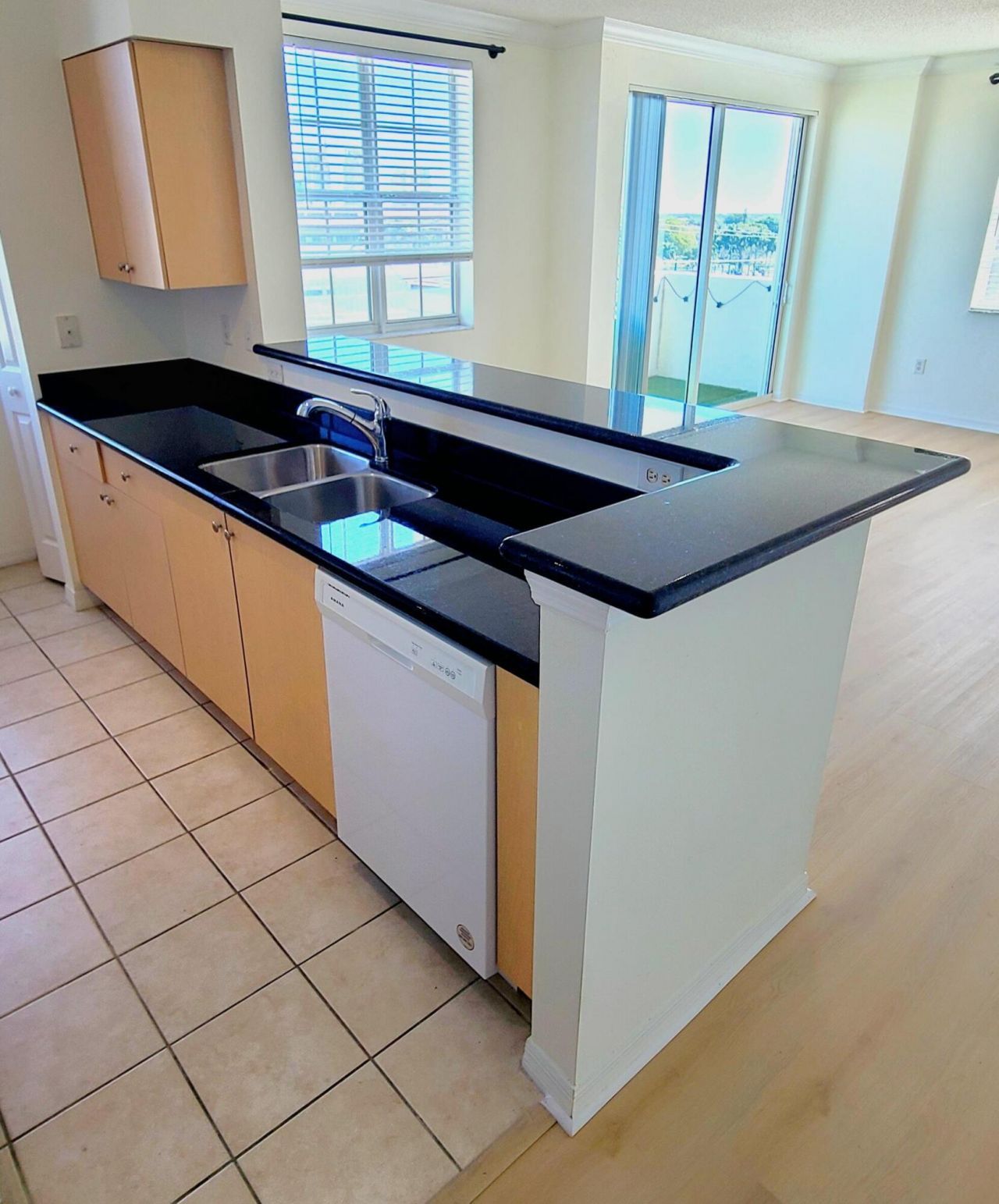 616 Clearwater Park Road, Unit Apt 812, West Palm Beach, FL 33401 Photo