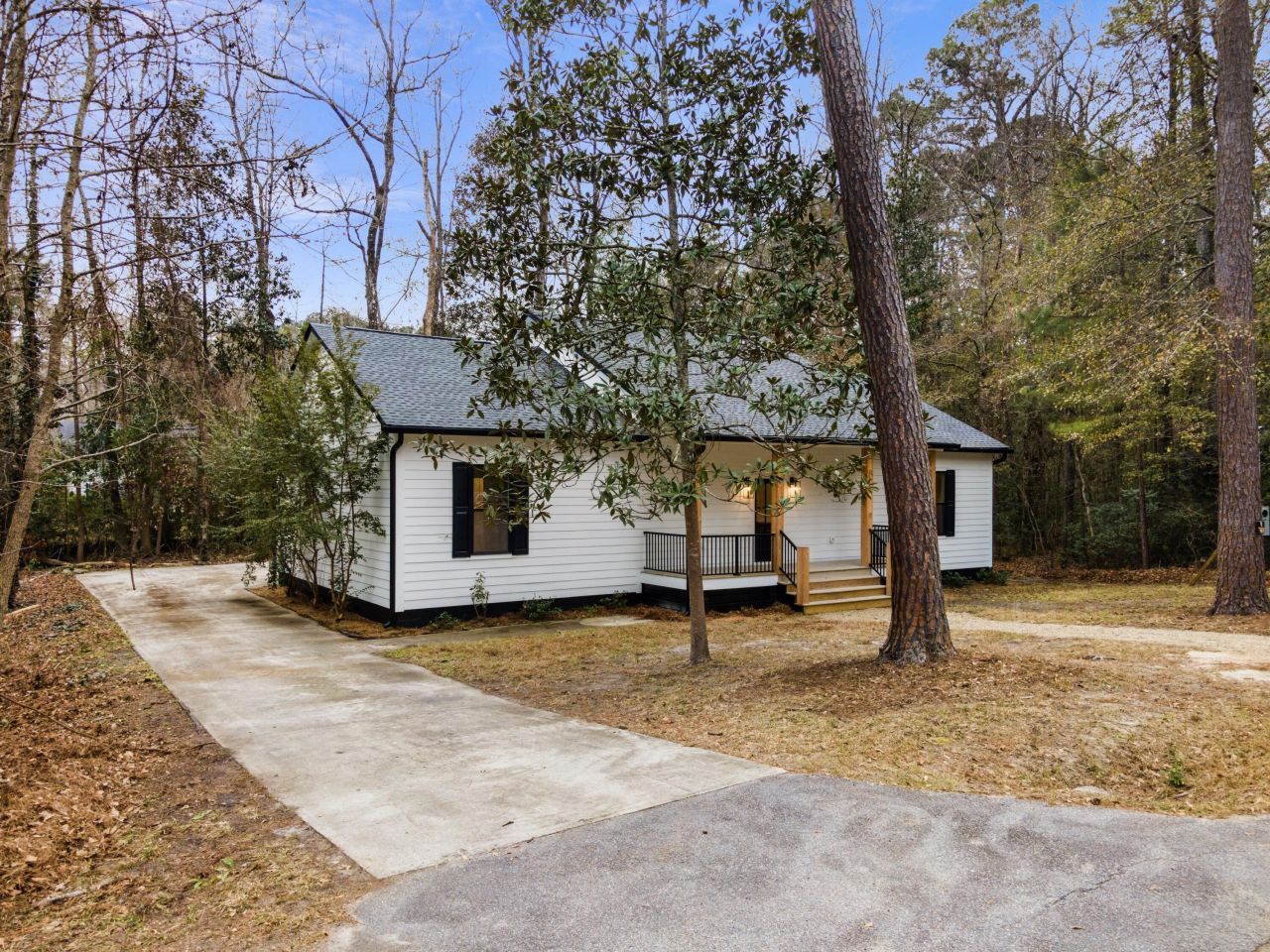 406 Center Street Photo 16