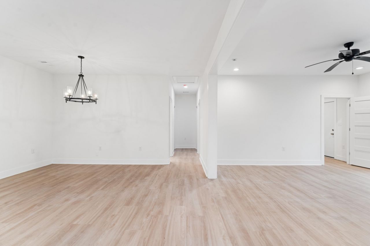 406 Center Street Photo 20