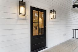 406 Center Street photo 4