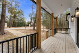 406 Center Street photo 4