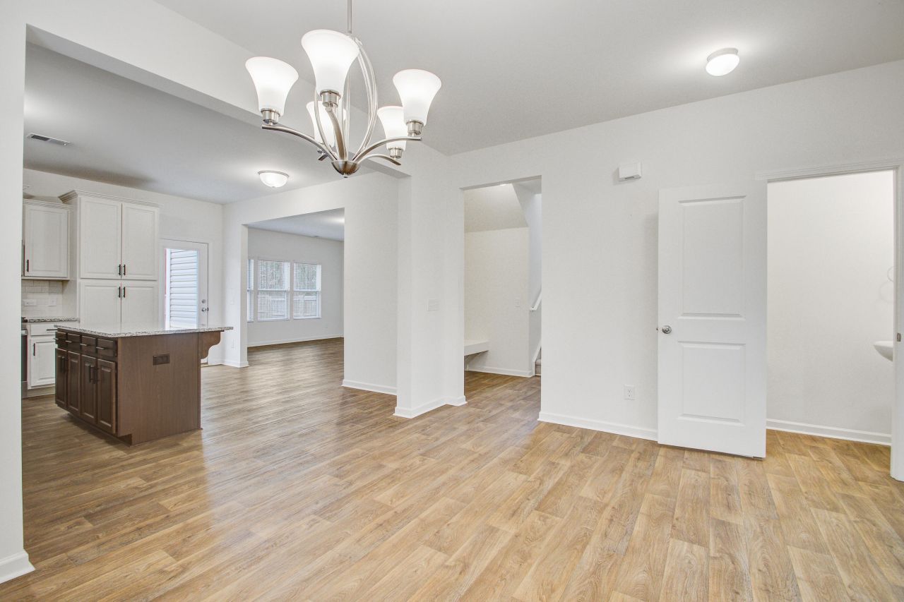 411 Fox Sparrow Court Photo 10