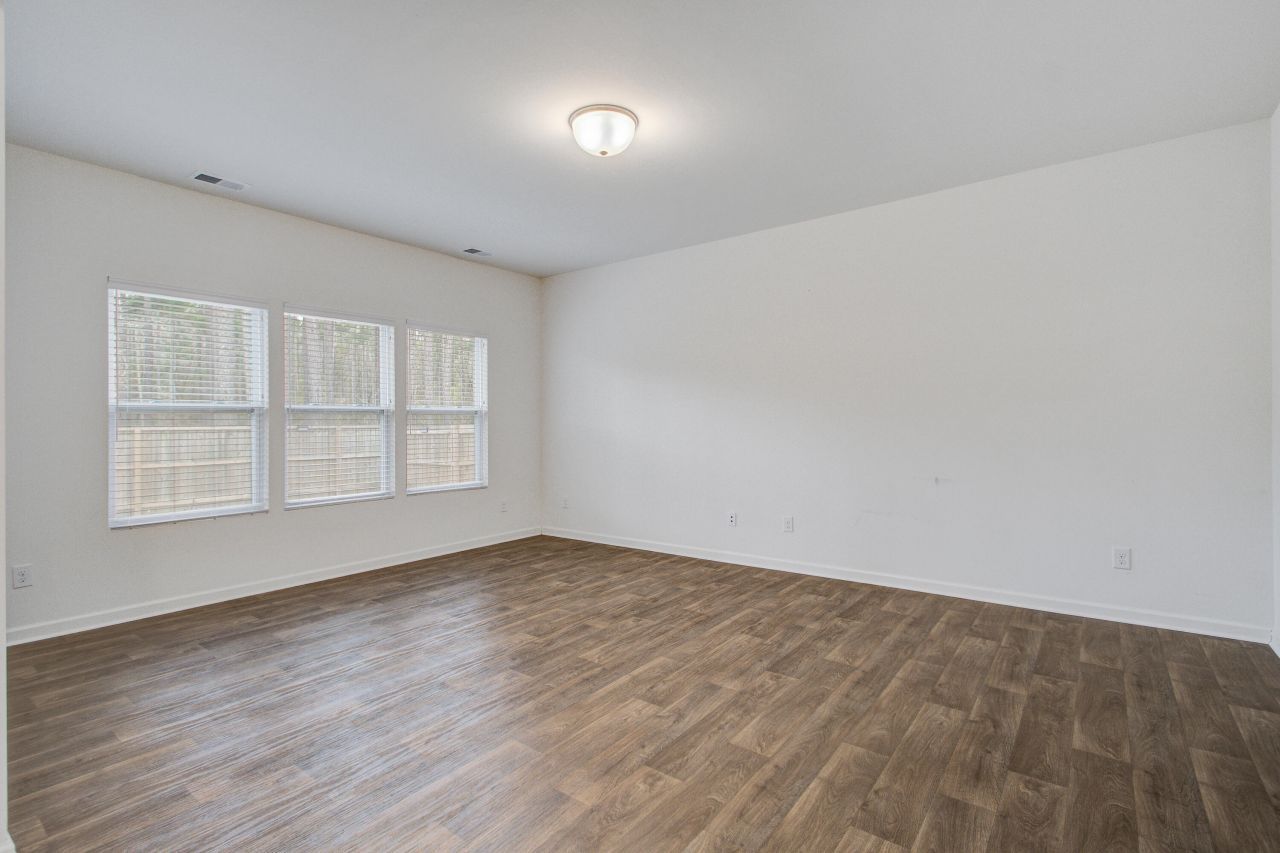 411 Fox Sparrow Court Photo 15