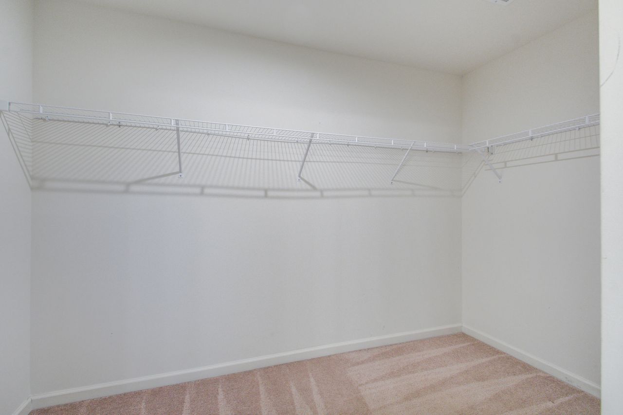 411 Fox Sparrow Court Photo 25