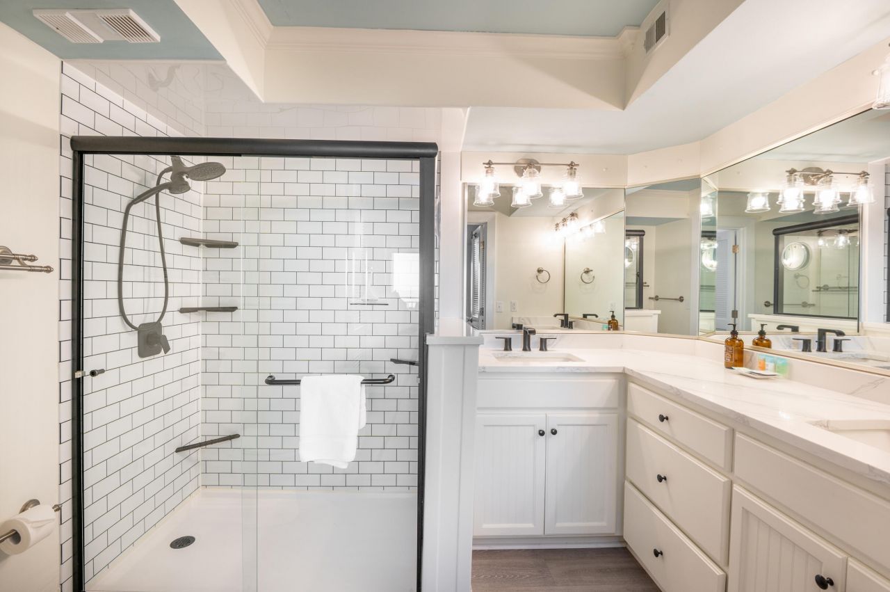 7600 Palmetto Drive Photo 8