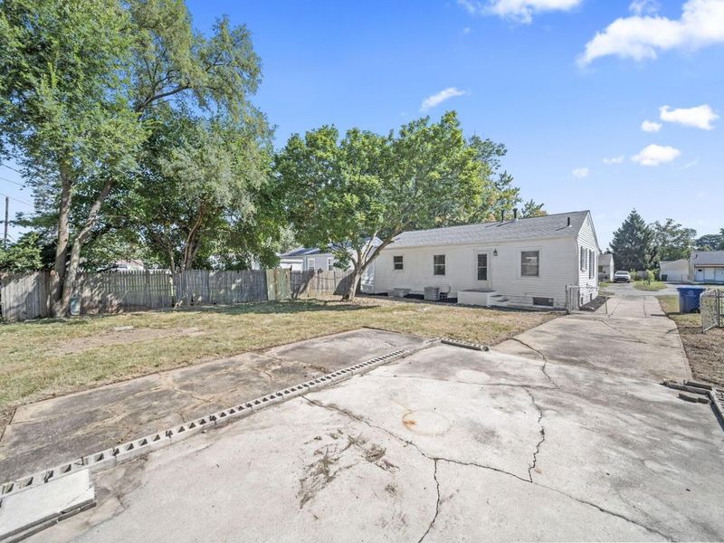 1281 Maetzel Drive, Columbus, OH 43227 Photo 42