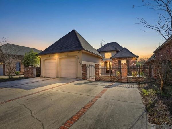 21105 Waterfront East Dr, Maurepas, LA 70449