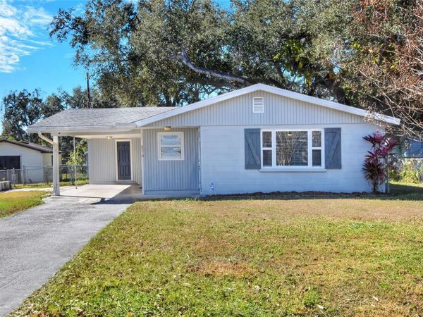 3210 DECATUR AVENUE, LAKELAND, FL 33805