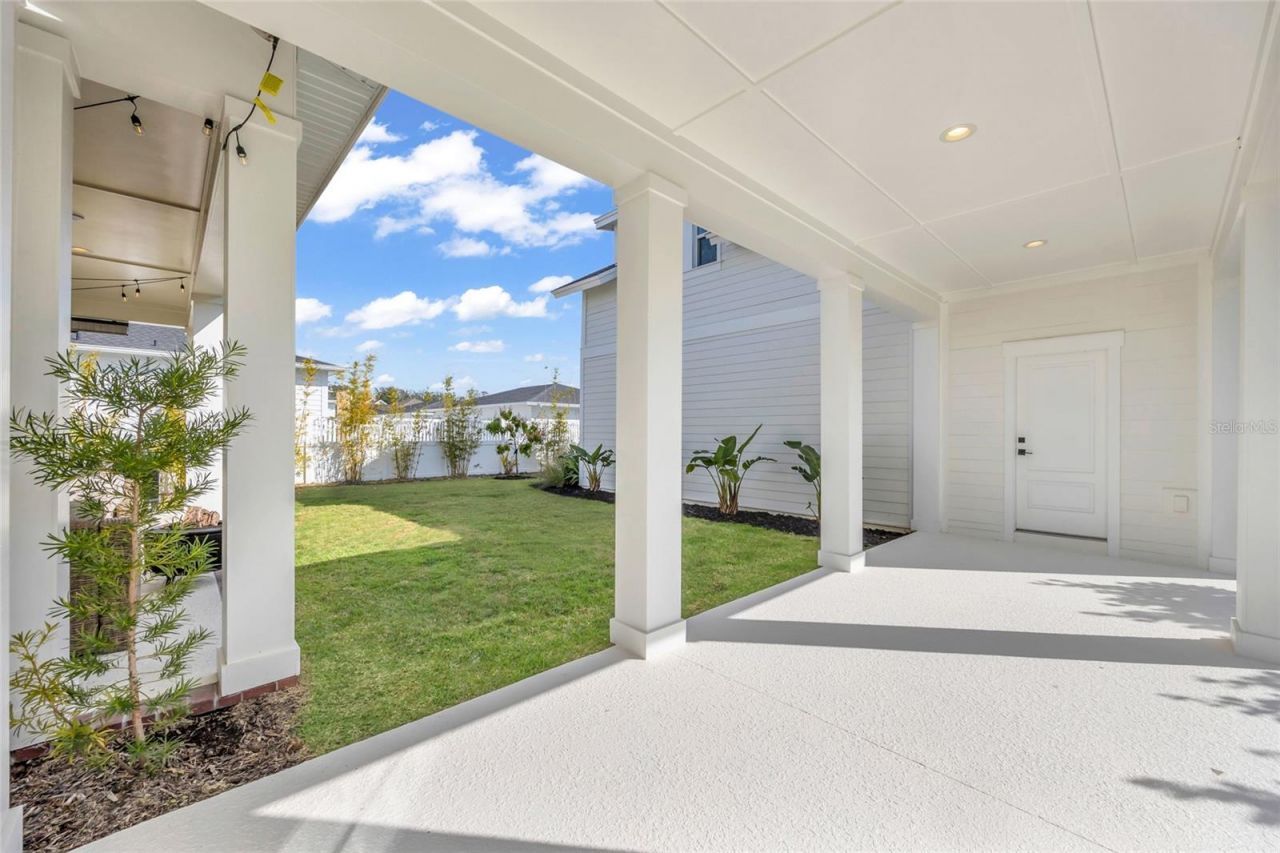 906 Allendale Lane, Oakland, FL 34787 Photo